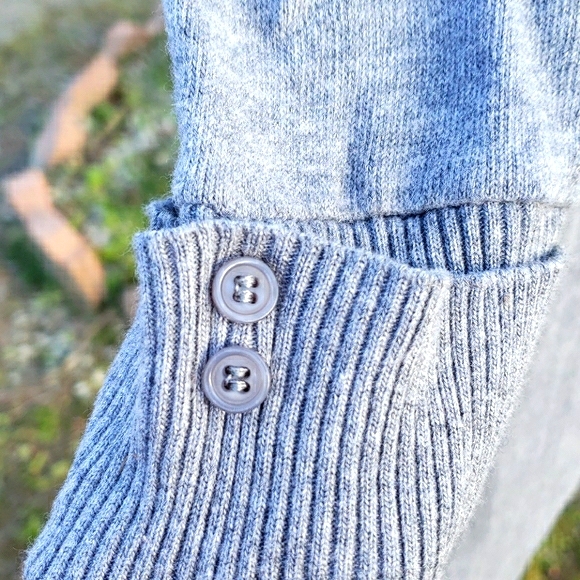 Poof sweater dress - Picture 3 of 4